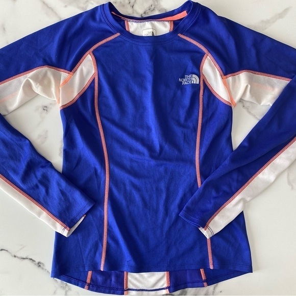 The North Face Flash Dry Lightweight Long Sleeve Top - Picture 1 of 5
